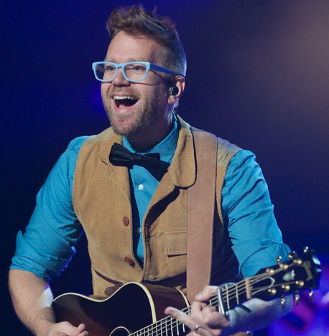 Season 3 – Episode 6: Ben McDonald of Sidewalk Prophets – Resilience